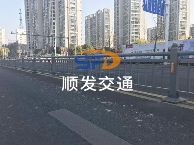 常規(guī)護(hù)欄