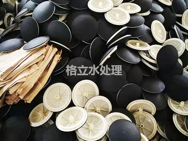 盤式曝氣器