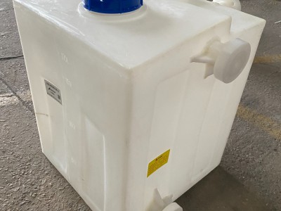 200L方形加藥箱溶藥罐